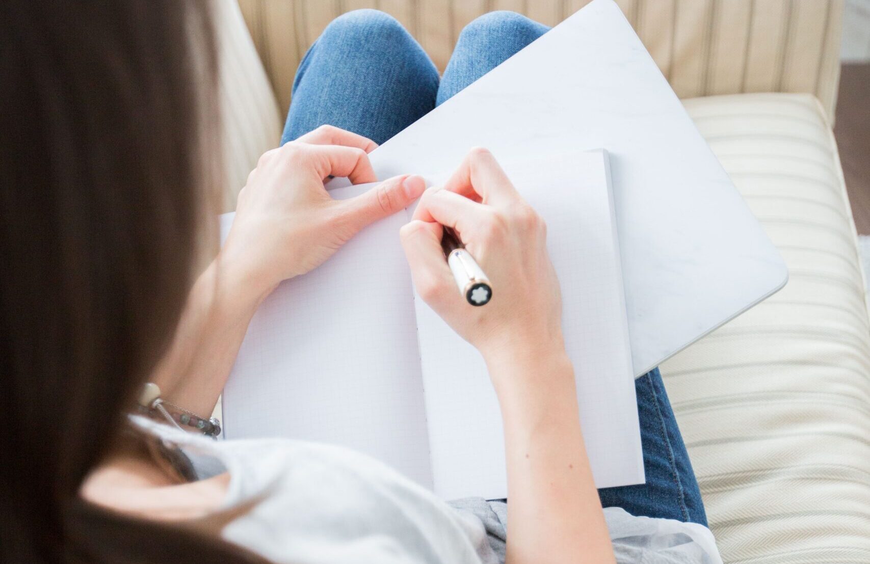 Professional Writing is a must in Sydney Resume & Cover Letter Service